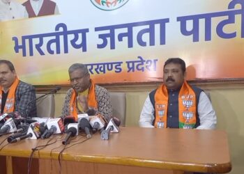 सांप्रदायिक तनाव पैदा करने में लगी है झारखंड सरकार- मरांडी