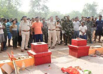 बोकारो में बदमाशों ने मंदिर में घुसकर भगवान की मूर्ति तोड़ी, जांच में जुटी पुलिस