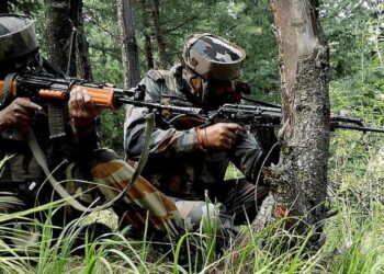 चतरा मुठभेड़ से बच निकले पांच लाख का इनामी नक्सली पलामू से गिरफ्तार, जख्मी हालत में करवा रहा था इलाज