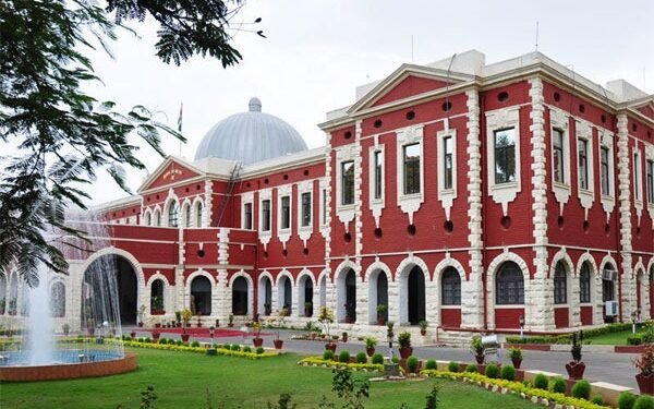 त्रिकुट रोप-वे हादसे पर हाईकोर्ट ने 16 मई तक झारखंड सरकार से मांगा जवाब