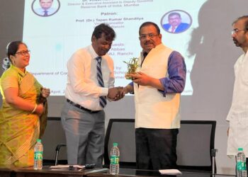 मौद्रिक नीति का मुख्य लक्ष्य देश में मूल्य स्थिरता के साथ आर्थिक विकास की प्राप्ति- डॉ. विनीत कुमार श्रीवास्तव