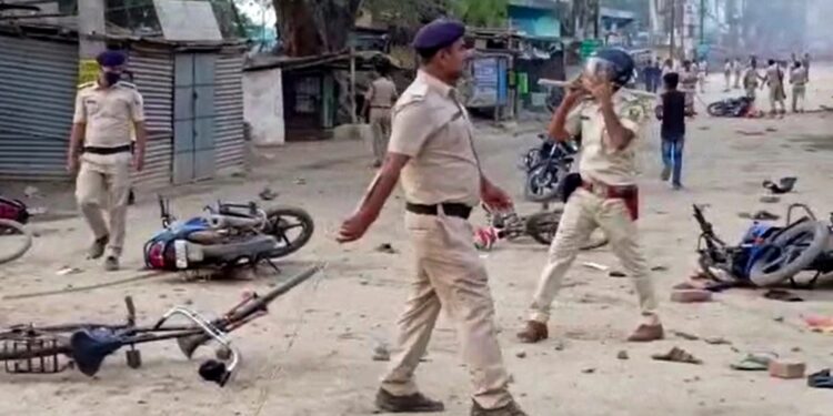 बिहारशरीफ : हिंसा के बाद बिहार में गरमाई राजनीति, RJD ने BJP पर लगाया ये आरोप