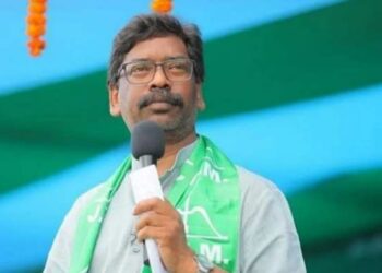 मुख्यमंत्री हेमंत सोरेन आज से दो दिवसीय संथाल दौरे पर, कल हेमलाल मुर्मू को JMM की दिलवाएंगे सदस्यता