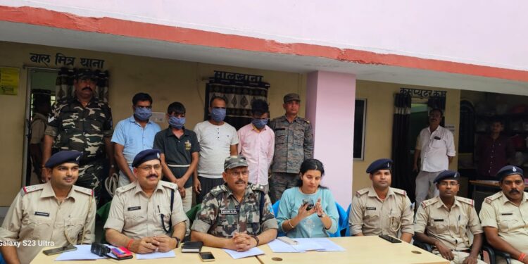 रांची में गैस सिलेंडर चोरी मामले में चार आरोपी गिरफ्तार, 101 सिलेंडर बरामद