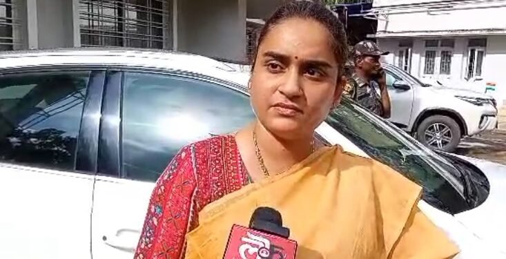 सुभाष मुंडा की हत्या पर भावुक हुईं कांग्रेस विधायक पूर्णिमा नीरज सिंह, कहा- अपराधियों को मिले कठोर सजा