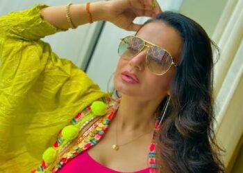 चेक बाउंस और धोखाधड़ी के मामले में अमीषा पटेल पर लगा 500 रुपए का जुर्माना, 7 अगस्त को होगी सुनवाई