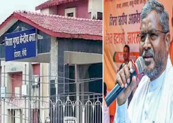 जेल में छापेमारी करने पहुंची पुलिस टीम से कैदी ने कहा जाकर कहो “PP” खोज रहा है, बाबूलाल ने ट्वीट कर हेमंत सरकार से पूछा ये सवाल