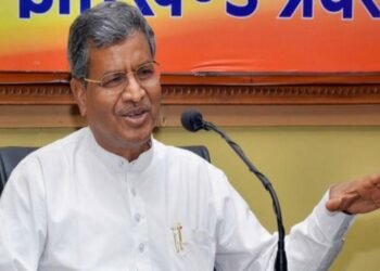 झारखंड : बीजेपी के सामने चुनौतियों की आंधी, अब बाबूलाल पर बड़ी जिम्मेदारी