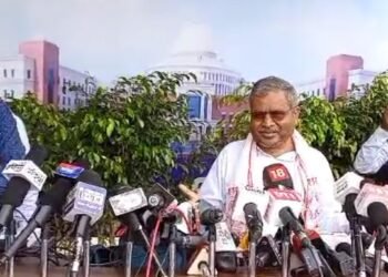 बाबूलाल मरांडी ने सुभाष मुंडा की हत्या पर हेमंत सरकार को सुनाई खरी-खोटी, कहा- पुलिस को एक टूलकिट की तरह कर रही इस्तेमाल, लगातार बढ़ रहा अपराध का ग्राफ