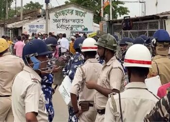 मणिपुर के बाद अब बंगाल से आया दिल दहलाने वाला मामला, महिला प्रत्याशी को निर्वस्त्र कर घुमाया