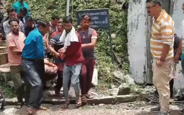 उत्तराखंड के चमोली में ट्रांसफॉर्मर ब्लास्ट : अलकनंदा नदी के पास करंट लगने से 15 लोगों की मौत, कई घायल