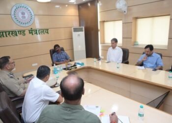 सीएम हेमंत सोरेन ने वरीय पुलिस अधिकारियों को किया तलब, कहा- अपराध पर हर हाल में लगाएं लगाम, नहीं तो होगी कार्रवाई