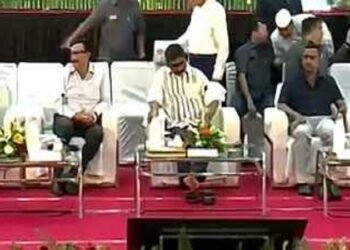 सीएम हेमंत ने झारखंड वासियों को दी बड़ी सौगात, अत्याधुनिक सुविधाओं से लैश 206 एंबुलेंस का किया उद्घाटन