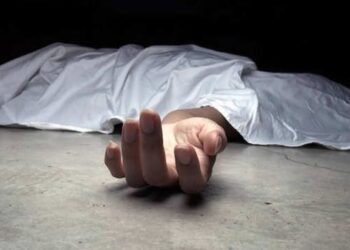 लोहरदगा: दो महीना पहले परिजनों ने जिसका किया था अंतिम संस्कार, वो एक होटल में मजदूरी करते मिला