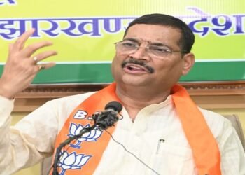 बाबूलाल मरांडी के नए प्रदेश अध्यक्ष बनने पर बीजेपी सांसद दीपक प्रकाश ने दी बधाई, कहा- साथ मिलकर सरकार के खिलाफ करेंगे आंदोलन