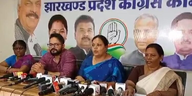 मणिपुर में महिलाओं के साथ हुई यौन हिंसा के लिए कांग्रेस ने मोदी सरकार को ठहराया जिम्मेदार