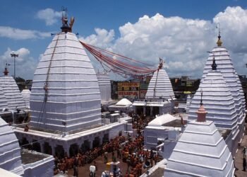 कांवरियों के लिए सज-धज कर तैयार देवघर नगरी, मुख्यमंत्री हेमंत सोरेन कल करेंगे राजकीय श्रावणी मेला का उद्घाटन