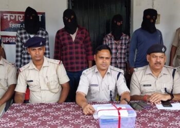 दुमका : फर्जी तरीके से वाहन चेंकिग ने नाम पर अवैध वसूली करने वाले गिरोह का खुलासा, चार आरोपी गिरफ्तार