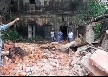 गिरिडीह में भूमाफियाओं का हौसला सातवें आसमान पर, अरविंद राजगढ़िया के जमीन पर कब्ज़ा करने को लेकर किया तोड़फोड़