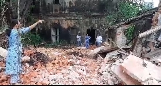 गिरिडीह में भूमाफियाओं का हौसला सातवें आसमान पर, अरविंद राजगढ़िया के जमीन पर कब्ज़ा करने को लेकर किया तोड़फोड़