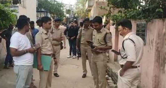 बिल्डर कमल भूषण के अकाउंटेंट की दिनदहाड़े गोली मारकर हत्या