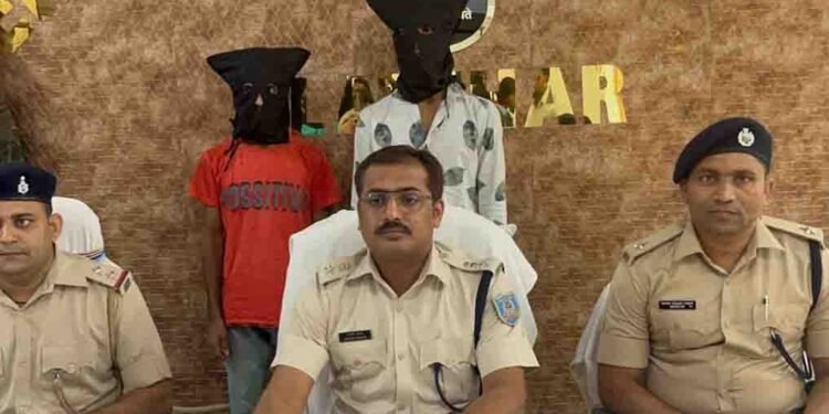 लातेहार : दो दलित लड़कियों के साथ हुए सामूहिक दुष्कर्म के मुख्य आरोपी धराया