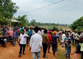 गांडेय: जमीन विवाद में दो पक्षों में जमकर हुई मारपीट, वृद्ध की मौत