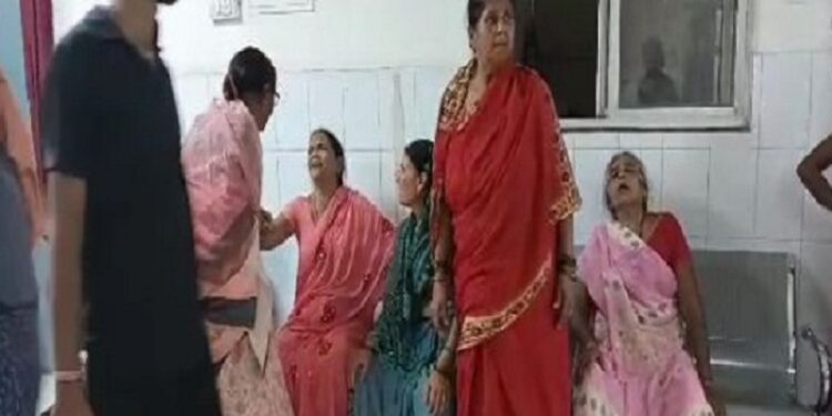 पलामू : सनकी बीएसएफ जवान ने जमीन विवाद में चार लोगों पर तलवार से किया हमला, पीडीएस डीलर की मौत