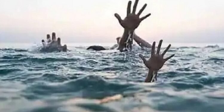 पलामू : आहर में डूबने से 4 स्कूली बच्चियों की मौत, क्षेत्र में पसरा मातम