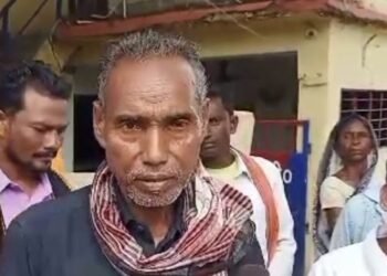 सरायकेला : पांच लाख रुपए रंगदारी मांगने को लेकर भुक्तभोगी ने पुलिस से लगाई न्याय की गुहार