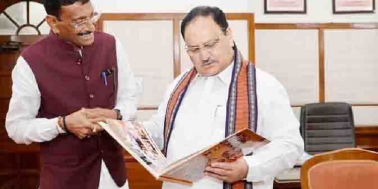 सांसद संजय सेठ ने बीजेपी के राष्ट्रीय अध्यक्ष जेपी नड्डा से की मुलाकात