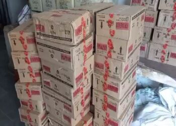 गोपालगंज पुलिस को मिली बड़ी सफलता, 53 कार्टून शराब को किया जब्त, तस्कर गिरफ्तार