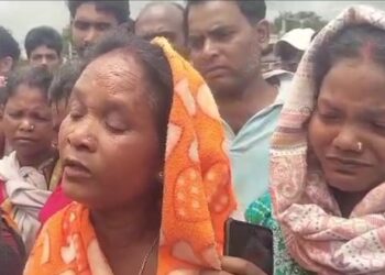 सुभाष मुंडा हत्याकांड : मां और बहन ने की हत्यारे की गिरफ्तारी की मांग, कहा- पुलिस कुछ नहीं करेगी तो हम करेंगे ‘सेंदरा’