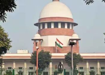 मणिपुर घटना : सुप्रीम कोर्ट ने लिया स्वतः संज्ञान, कहा- ऐसी घटनाओं को बिल्कुल भी नहीं किया जा सकता स्वीकार, अगर सरकार कार्रवाई नहीं करेगी तो हम करेंगे