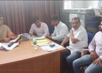 गिरिडीह : FCI गोदाम के संचालक को मिला टोल टैक्स वसूली का टेंडर,  2 करोड़ 73 लाख की लगाई बोली