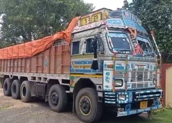 जामताड़ा: डीएमओ ने अवैध परिचालन करते दो वाहनों को किया जब्त