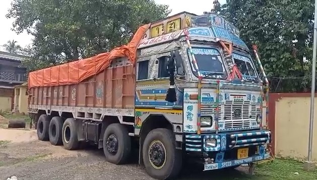 जामताड़ा: डीएमओ ने अवैध परिचालन करते दो वाहनों को किया जब्त