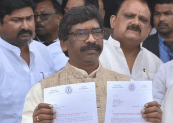 ED के समन के खिलाफ सुप्रीम कोर्ट पहुंचे झारखंड के मुख्यमंत्री हेमंत सोरेन