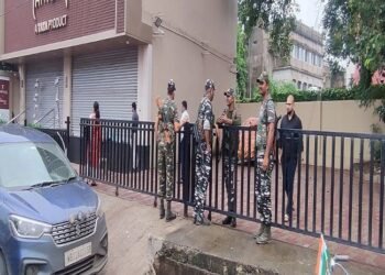 झारखंड में ED की ताबड़तोड़ छापेमारी, जद में आए मंत्री डॉ रामेश्वर उरांव और शराब कारोबारी योगेंद्र तिवारी