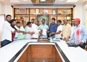 मुख्यमंत्री श्री हेमन्त सोरेन से केंद्रीय सरना समिति के प्रतिनिधि मंडल ने की मुलाकात