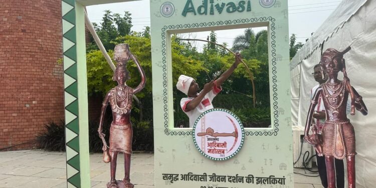 मुख्यमंत्री हेमन्त सोरेन ने कहा- झारखंड आदिवासी महोत्सव से आदिवासी जीवन- दर्शन और लोक संस्कृति को मिलेगी अलग पहचान