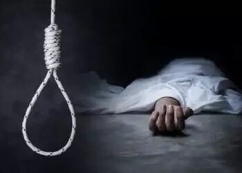 फंदे से झूलते मिला नव विवाहिता का शव, पुलिस ने पति को किया गिरफ्तार