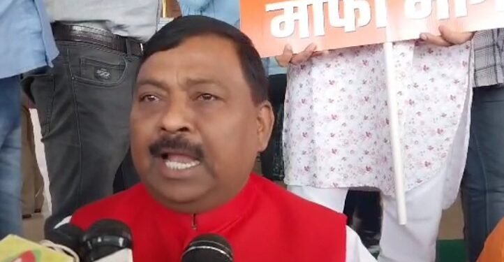 BJP MLA शशि भूषण मेहता ने इरफान अंसारी को दी धमकी, कहा- कान पकड़कर मांगे माफी, नहीं तो नहीं तो पटक- पटककर मारेंगे