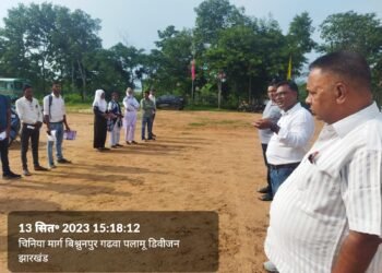 गढ़वा : जिला परिवहन पदाधिकारी  के निर्देशानुसार मोटरयान निरीक्षक द्वारा ड्राइविंग टेस्ट का आयोजन