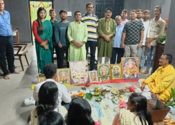 डीएसपीएमयू के भौतिकी विभाग में विश्वकर्मा पूजा का आयोजन