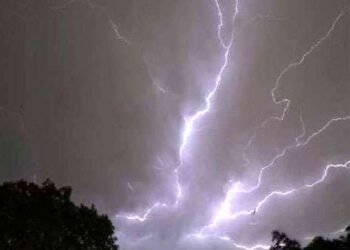 Jharkhand Weather Alert : रावण दहन से पहले बारिश की संभावना, रांची सहित कई शहरों में बारिश का अलर्ट