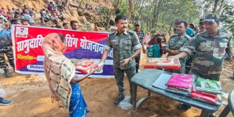 बूढ़ा पहाड़ की बदल रही फिजा, भय की जगह सरकार के प्रति विश्वास ग्रामीणों को बना रहा सबल