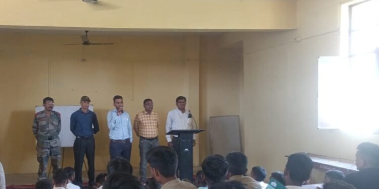 एसपीडी कॉलेज का NCC Cadet विशेष शिविर सड़क सुरक्षा पर कार्यक्रम आयोजित, किया गया जागरुक