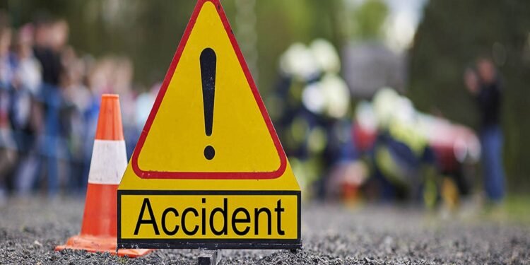 झारखंड : गिरिडीह में भीषण सड़क हादसा, छह लोगों की मौके पर मौत