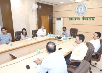 मुख्यमंत्री हेमन्त सोरेन ने “आपकी योजना- आपकी- सरकार आपके द्वार” कार्यक्रम की उच्च स्तरीय समीक्षा की